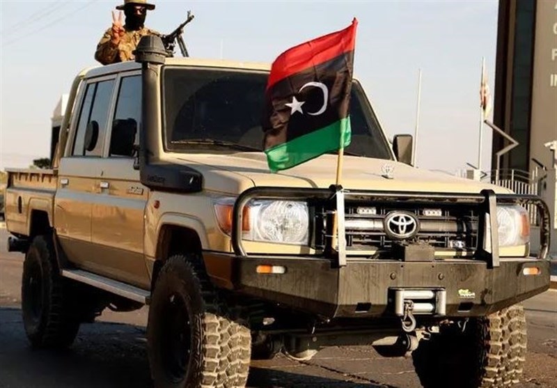 Armed Clashes Erupt between Rival Militias in Libya’s Tripoli Amid Political Standoff (+Video)