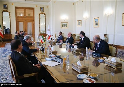 وزير الخارجية الإيراني يستقبل نظيره العراقي