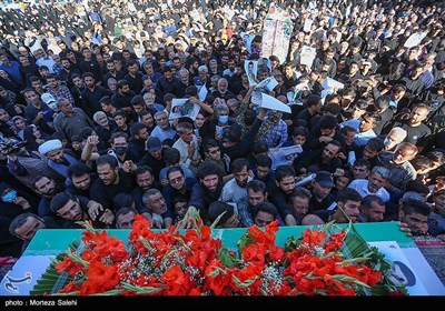 آیین تشییع پیکر شهید جعفری در شیراز آغاز شد