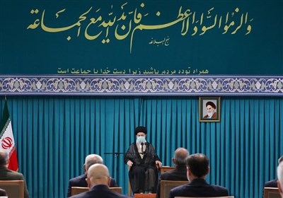  رئیسی و اعضای هیئت دولت با امام خامنه‌ای دیدار کردند 