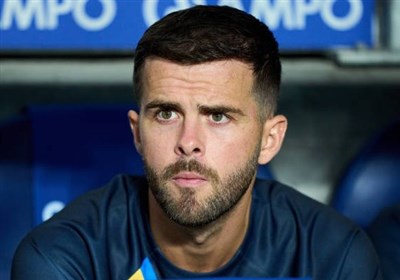 ستاره پیشین یوونتوس و بارسلونا تصمیم به بازنشستگی گرفت