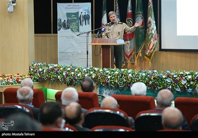 سخنرانی امیر سرتیپ حاتمی مشاور نظامی مقام معظم رهبری در همایش جایگاه علم و فناوری در دفاع مقدس