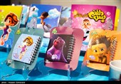 رونمایی از محصولات جانبی انیمیشن پسردلفینی