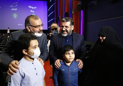  تحسین "پسر دلفینی" توسط وزیر ارشاد در "شرایط نامساعد سینمای کودک و نوجوان" 