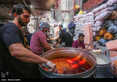 خدمت رسانی موکب داران ایرانی به زائرین حسینی - کربلا