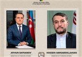 امیرعبدالهیان در گفت‌وگو با همتای آذربایجانی: ایران آماده کمک به حل مسائل ایروان و باکو است