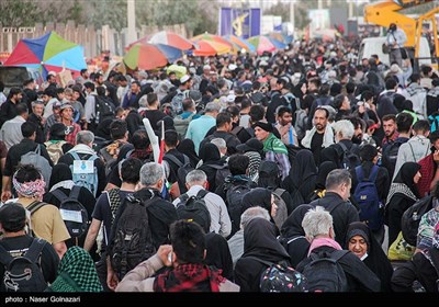 تردد زائران اربعین حسینی در مرز مهران