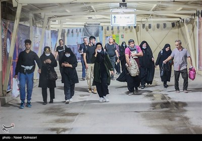  بازگشت ۲.۱ میلیون زائر اربعین به ایران/ اعزام ۹۰۰ اتوبوس به مرز مهران در ۱۱ ساعت گذشته 