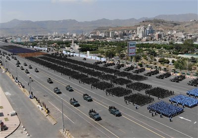  رژه نظامی جدید صنعا / هشدار رهبر انصارالله به دشمنان ملت یمن 