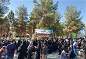 برگزاری مراسم پیاده‌روی جاماندگان اربعین در کرمانشاه+ تصاویر