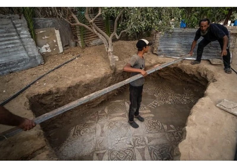 کشاورز فلسطینی یک گنج باستانی کمیاب را در غزه کشف کرد