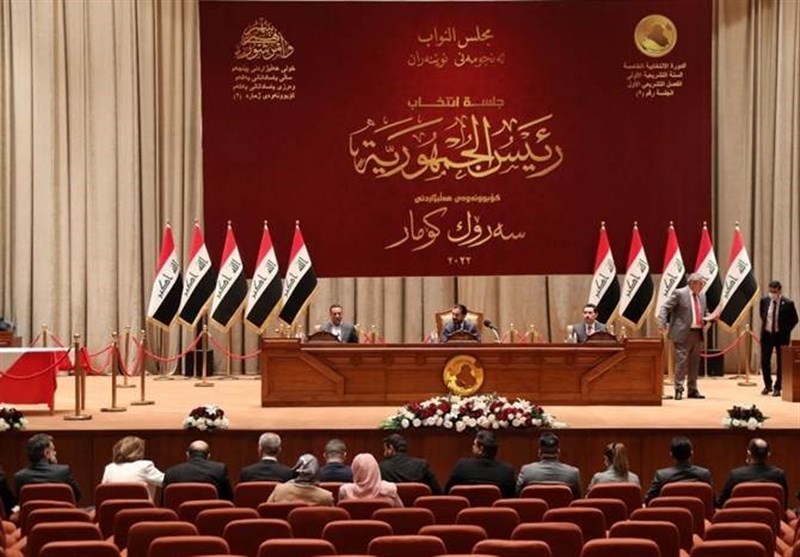 کابینه عراق تکمیل می‌شود/ معرفی نامزدهای دو وزارتخانه خالی کابینه به پارلمان