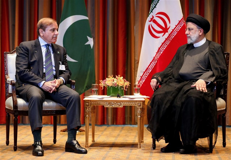 No Limits to Development of Iran-Pakistan Ties: Raisi