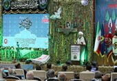 امام جمعه قزوین: دشمن با شیطنت به دنبال تغییر اولویت‌های نظام است