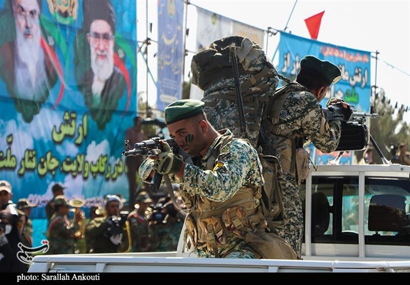 برگزاری رژه نیروهای مسلح در استان کرمان+ تصاویر