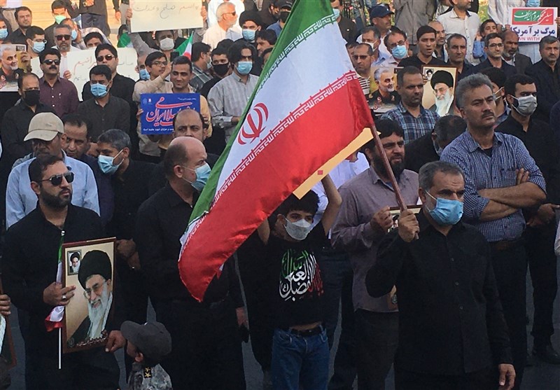 تجمع بزرگ بوشهری‌ها در محکومیت اهانت به مقدسات/ اعلام ‌انزجار ‌از ‌اغتشاشگران‌ + تصویر