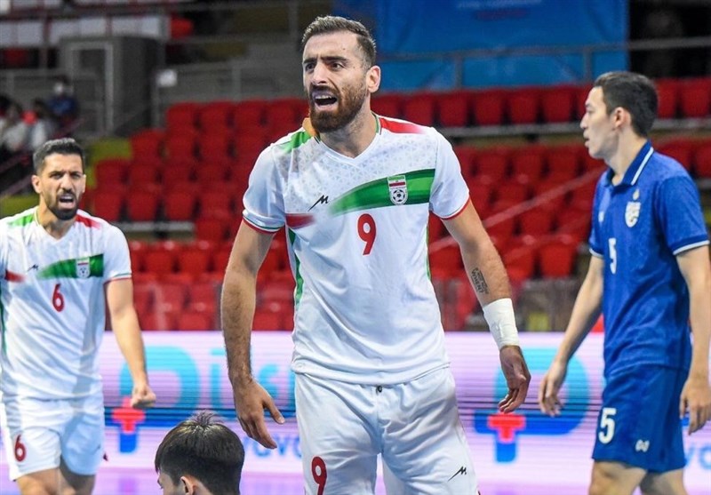 Iran Futsal Cruises Past Indonesia to Start Title Defense