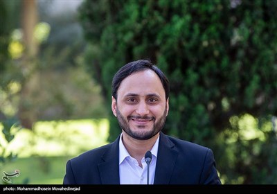 علی بهادری جهرمی سخنگوی دولت