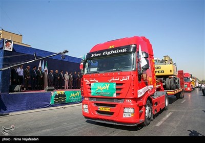 مراسم رژه ناوگان خودرویی آتشنشانی مشهد- عکس استانها تسنیم