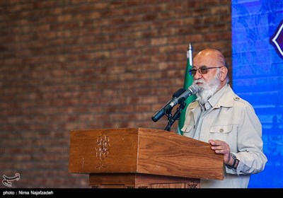 مراسم رژه ناوگان خودرویی آتشنشانی مشهد- عکس استانها تسنیم