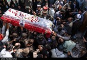 تشییع باشکوه پیکر پاک شهید مدافع امنیت در قشم