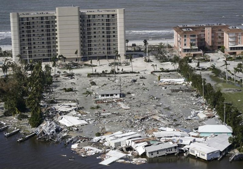 کشته شدگان طوفان &quot;ایان&quot; در آمریکا به 45 نفر رسید