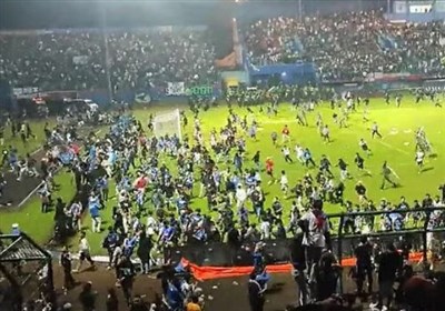  درگیری‌ در ورزشگاه اندونزی ۱۲۹ کشته و ۱۸۰ زخمی برجای گذاشت 