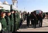 آیین استقبال از پیکر مطهر سردار شهید هاشمی در فرودگاه کرمان+ تصاویر