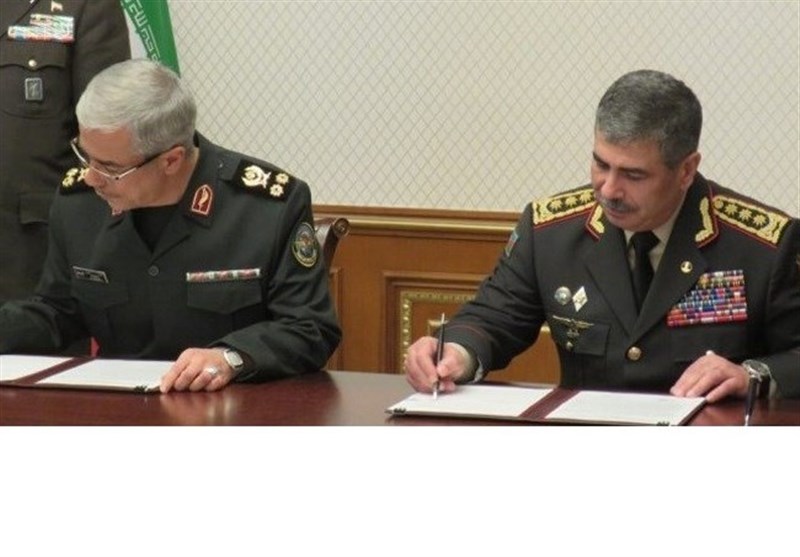 İran Genelkurmay Başkanı, Azerbaycan Savunma Bakanı İle Görüştü