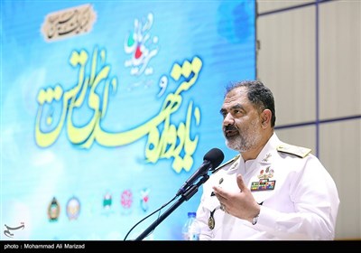 سخنرانی امیر دریادار ایرانی فرمانده نیروی دریایی ارتش