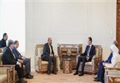 وزیر الطرق وبناء المدن الایرانی یجتمع مع الرئیس بشار الاسد