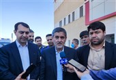 استاندار فارس: به‌دنبال اتصال آباده به آزاد راه شیراز - اصفهان هستیم