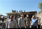 بازدید فرمانده قرارگاه حمزه سیدالشهدا(ع) از امدادرسانی به زلزله‌زدگان خوی + تصاویر