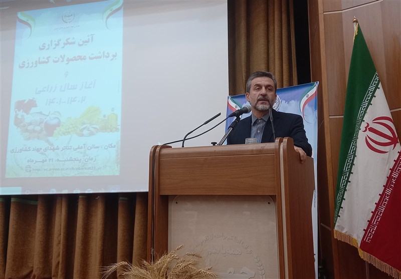 معاون وزیر جهاد کشاورزی: میزان بهره‌وری آب زراعی در ایران یک‌ سوم استاندارد جهانی است