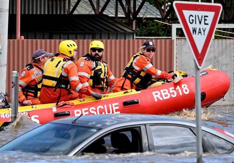 Flash Floods Force Evacuations in Southeast Australia (+Video)