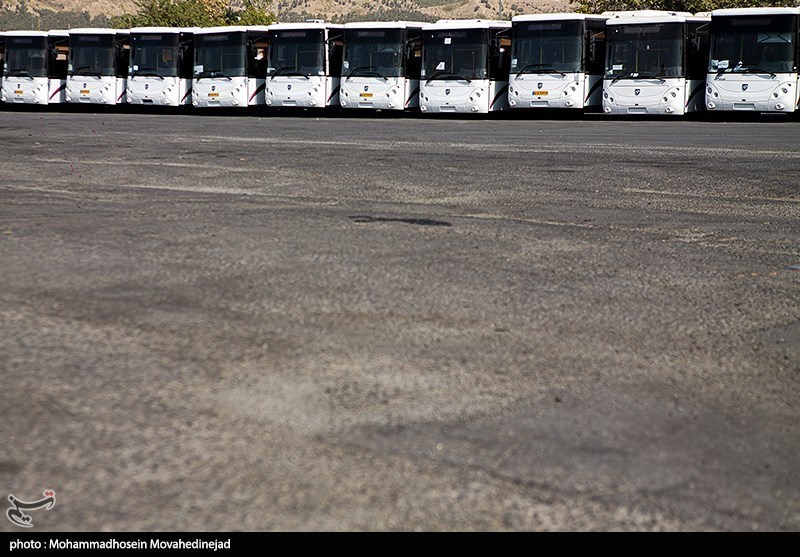 اتوبوس‌های وارداتی شهرداری تهران به بندرعباس رسید