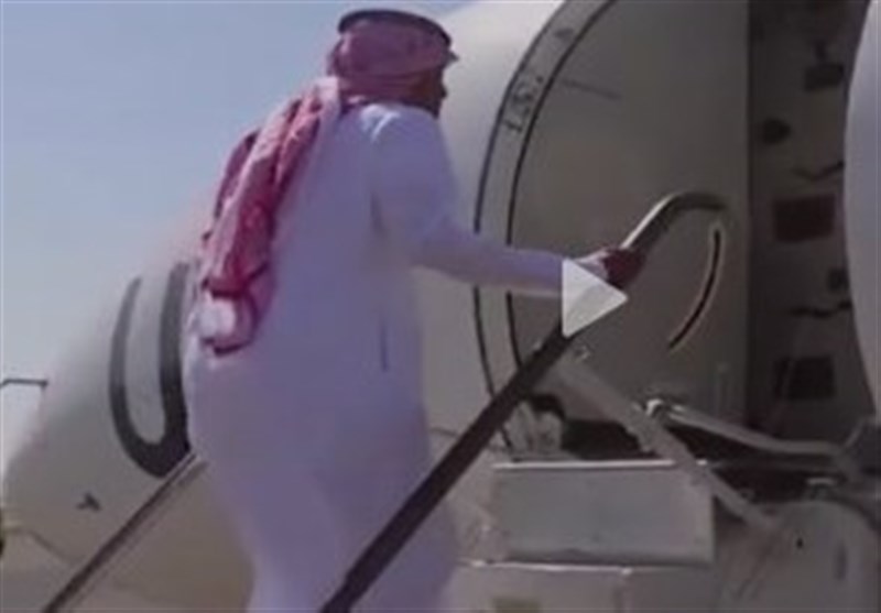 ائتلاف سعودی پس از هشت سال سرانجام به صنعاء رسید اما با هواپیمای غیرنظامی!