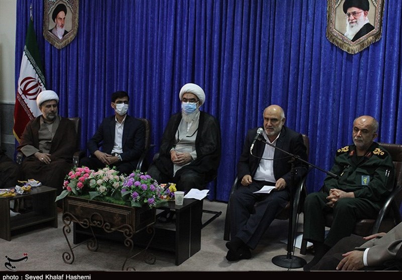 برگزاری نشست مشترک ائمه جمعه و فرمانداران استان بوشهر + تصویر