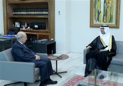  دیدار سفیر عربستان با میشل عون در میان اوضاع سیاسی پیچیده لبنان 