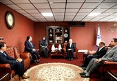 دیدار رئیس کمیته پارالمپیک آسیا با سجادی/ اهدای نشان طلایی APC به خسروی‌وفا