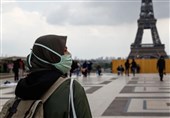 واکنش شدید فعالان رسانه‌ای فرانسه به کشیدن روسری از سر دختر محجبه