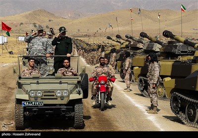 مناورات القوات البرية للحرس الثوري في منطقة أرس