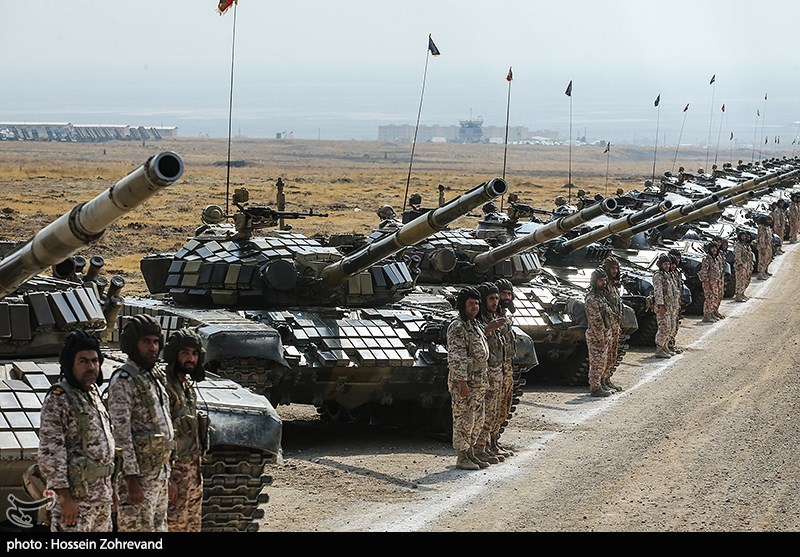 IRGC Holds War Game in Northwest Iran