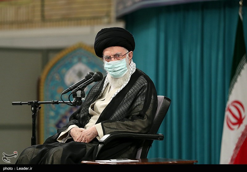 امام خامنه‌ای: نخبگان دانشگاهی ما آبروی ایران هستند/ مسئولان از نخبه حمایت عاقلانه و خردمندانه کنند