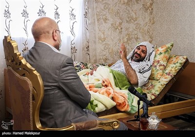 حضور رئیس مجلس شورای اسلامی در منزل شهید و جانباز مدافع امنیت