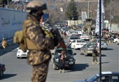 توزیع فرم مجوز حمل سلاح در افغانستان برای مقابله با ناامنی