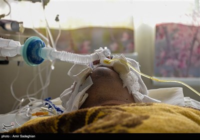  مجروح کاشانی حادثه تروریستی شیراز وضعیت جسمانی مناسبی ندارد 