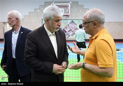 بازدید حمید سجادی وزیر ورزش و جوانان از اردوی تیم ملی والیبال نشسته