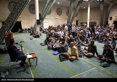 تجمع جامعه پزشکی در دانشگاه تهران