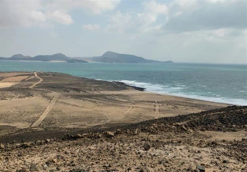 بعد از سُقُطری؛ خیز امارات برای اشغال جزیره‌ای دیگر در تنگه باب المندب یمن